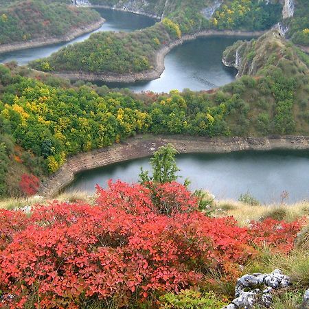 B&B Hisar International Prijepolje Экстерьер фото