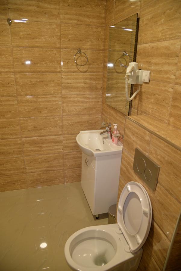 B&B Hisar International Prijepolje Экстерьер фото